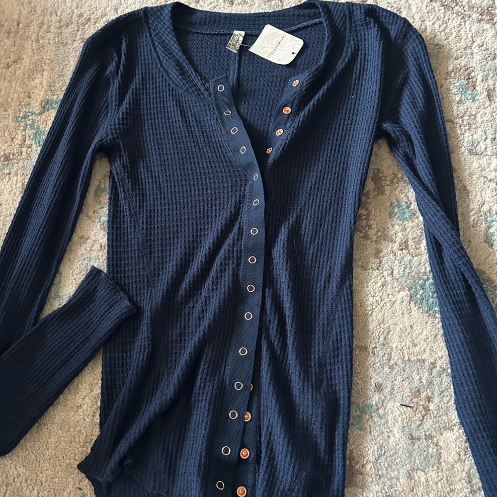 Free people NWT long sleeve top
